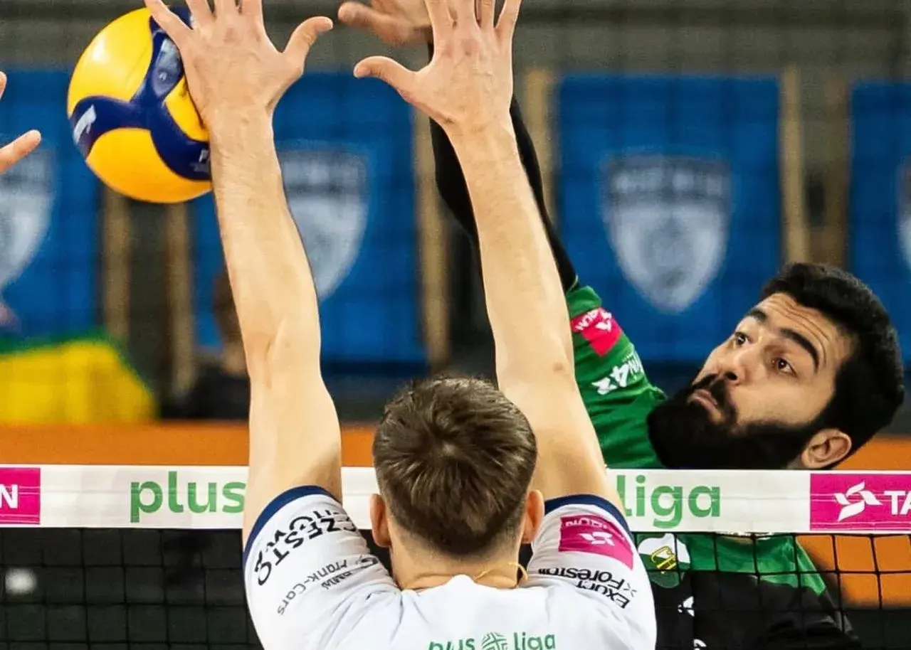 کامبک-دیوانه‌وار-کامل-نشد:-امان-از-این-اسفندیار!