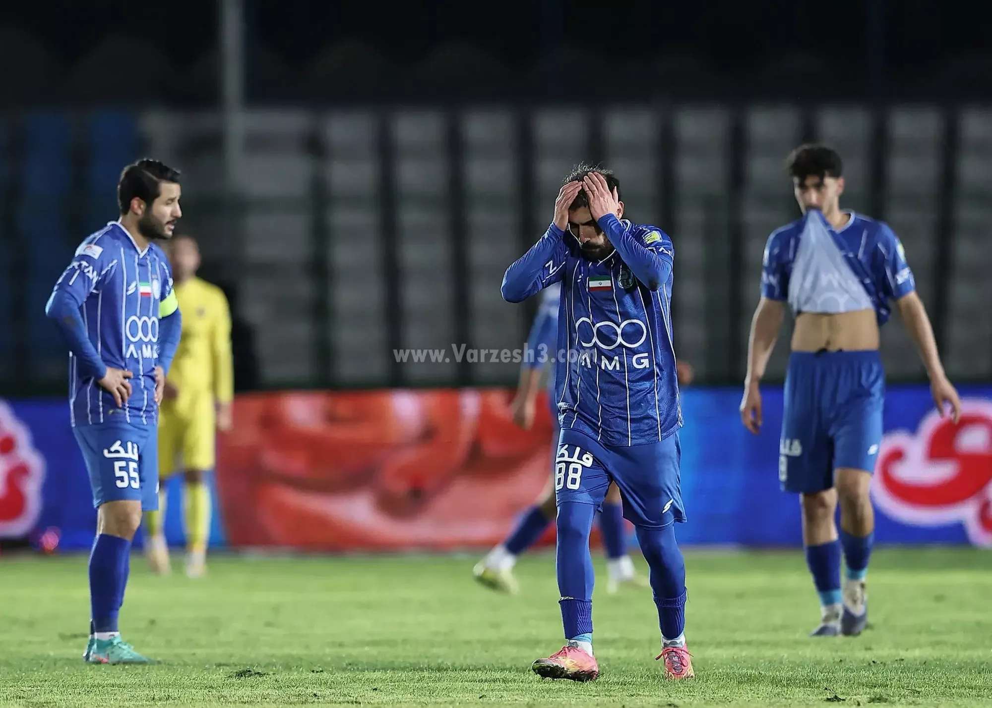 سه-گل-برای-شاگردان-ساپینتو-کم-بود/-استقلال،-سه-گل-و-فرصت-بزرگی-که-از-دست-داد