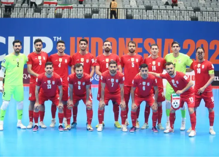 آقای-گلی-وحید-و-قهرمانی-در-جام-ملت‌‌ها-۲۰۰۲؛/-روز-ماندگار-ایران-در-اندونزی:-وقتی-بهروز-یک-ساله-بود