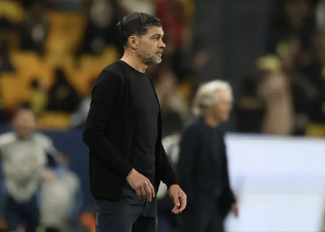 داوری-جریان-مسابقه-را-تغییر-داد/-کونسیسائو:-از-بنزما-نپرسید،-او-در-تیم-ما-نیست!