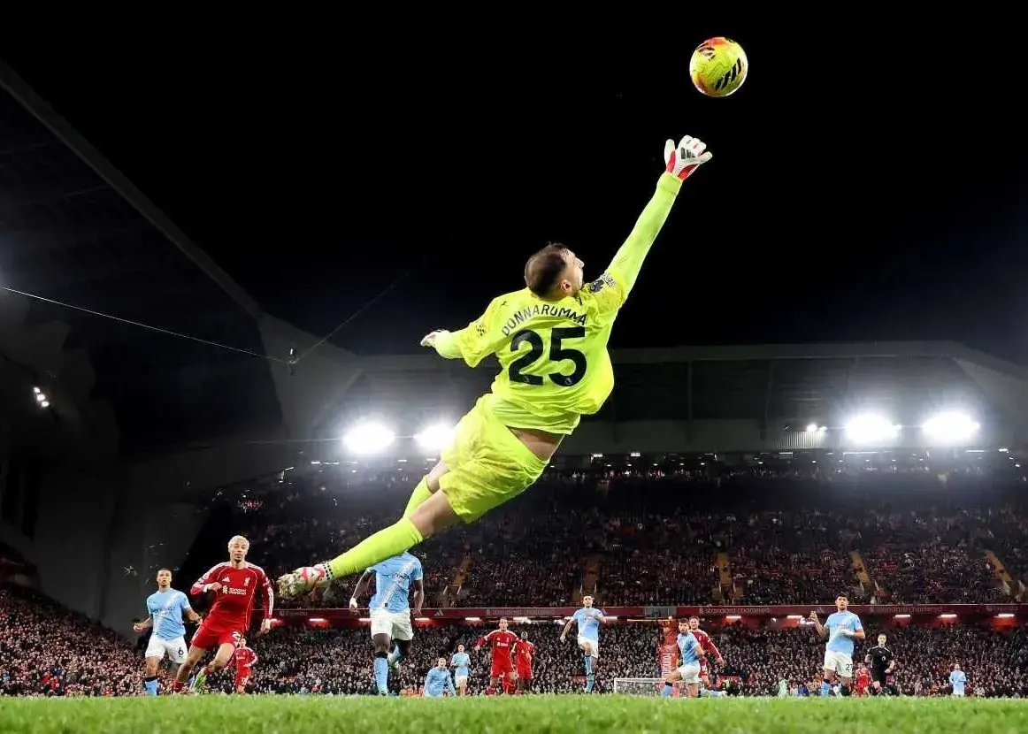 واکنش-جالب-پپ-به-مهار-نجات‌بخش-دوناروما-(عکس)