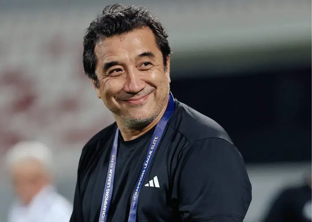 بازیکنان-خارجی-هم-نیاز-داشتند-در-کنار-خانواده-باشند؛/-خداداد-عزیزی:-حالا-تراکتور-یک-تیم-سرحال-است