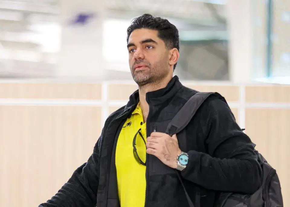 ادامه-آماده‌سازی-خرید-بزرگ-در-دوحه:/-علی-کریمی-یک-قدم-نزدیک‌تر-به-زمین-چمن!