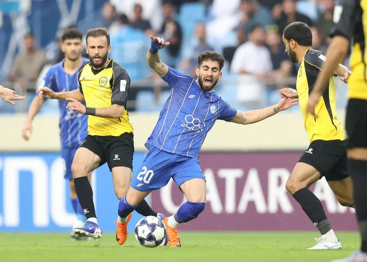 گام-اول-برای-صعود-به-دور-بعد/-گزارش-زنده:-استقلال-۰-–-الحسین-۰