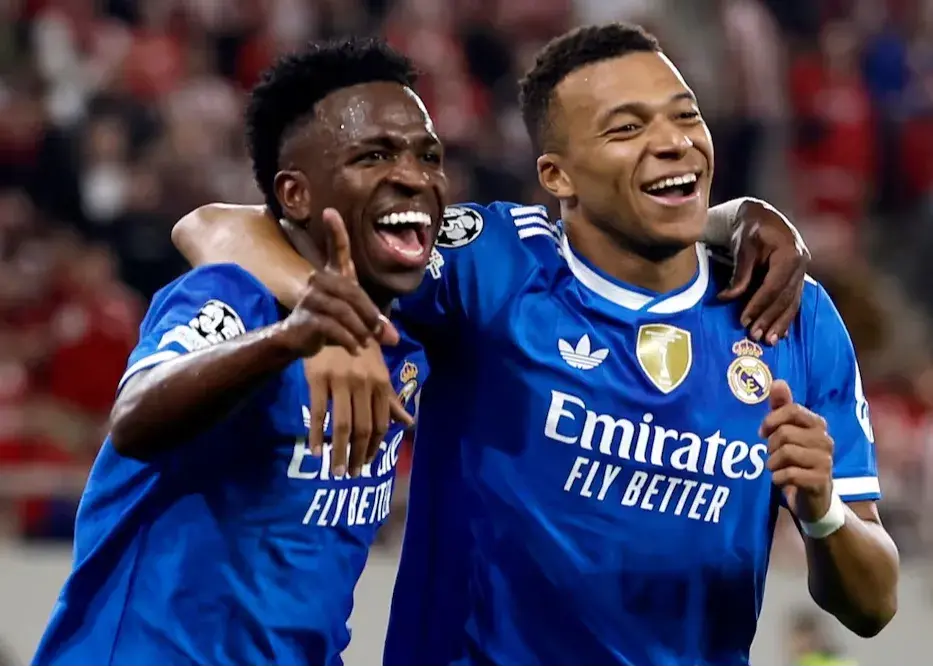 مهمانی-شام-غیرمنتظره-رئال-به-میزبانی-وینی-و-امباپه!