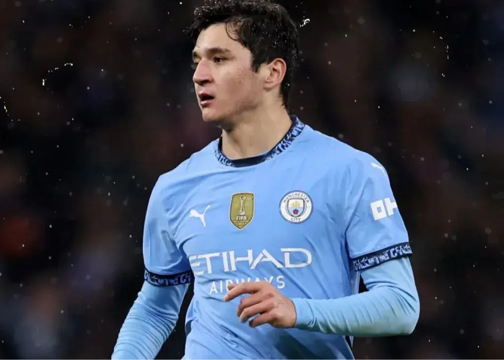 شکسپیر-ازبک-در-حال-فراگیری-زبان-دوم-/-خوسانوف-بهترین-مدافع-تاریخ-آسیا-خواهد-شد!