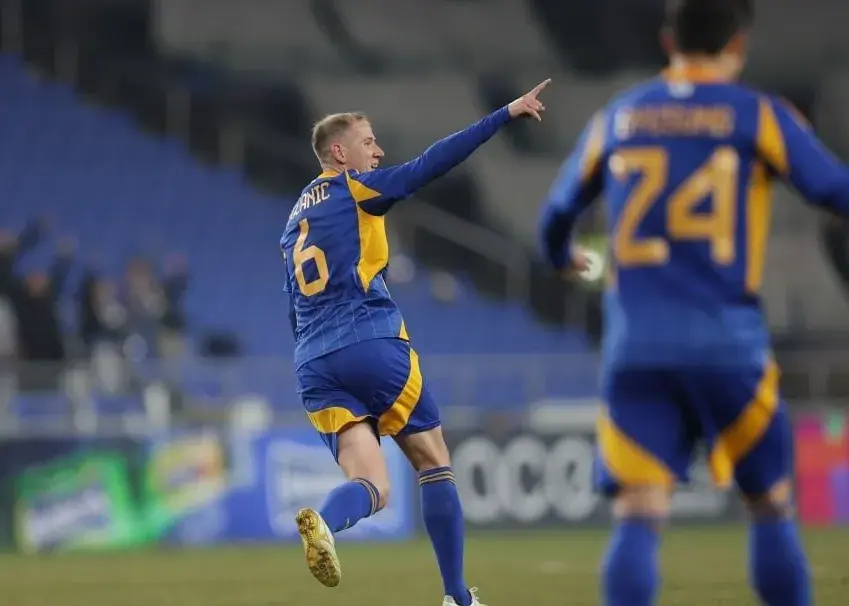 قهرمان-آسیا-در-آستانه-حذف-تلخ