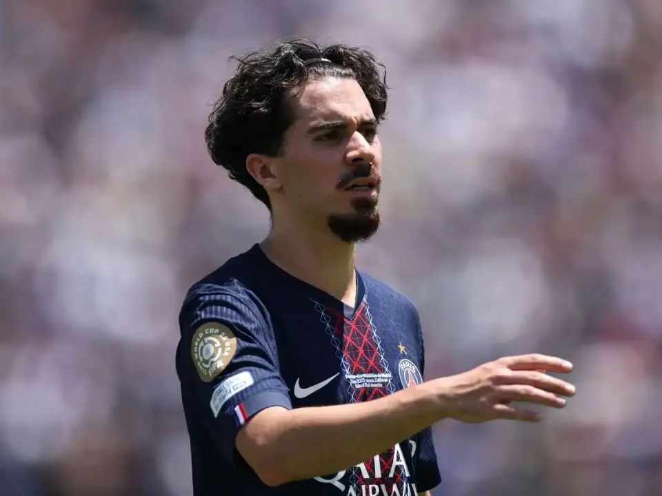 تبریک-پی‌اس‌جی-به-بهترین-بازی‌ساز-جهان