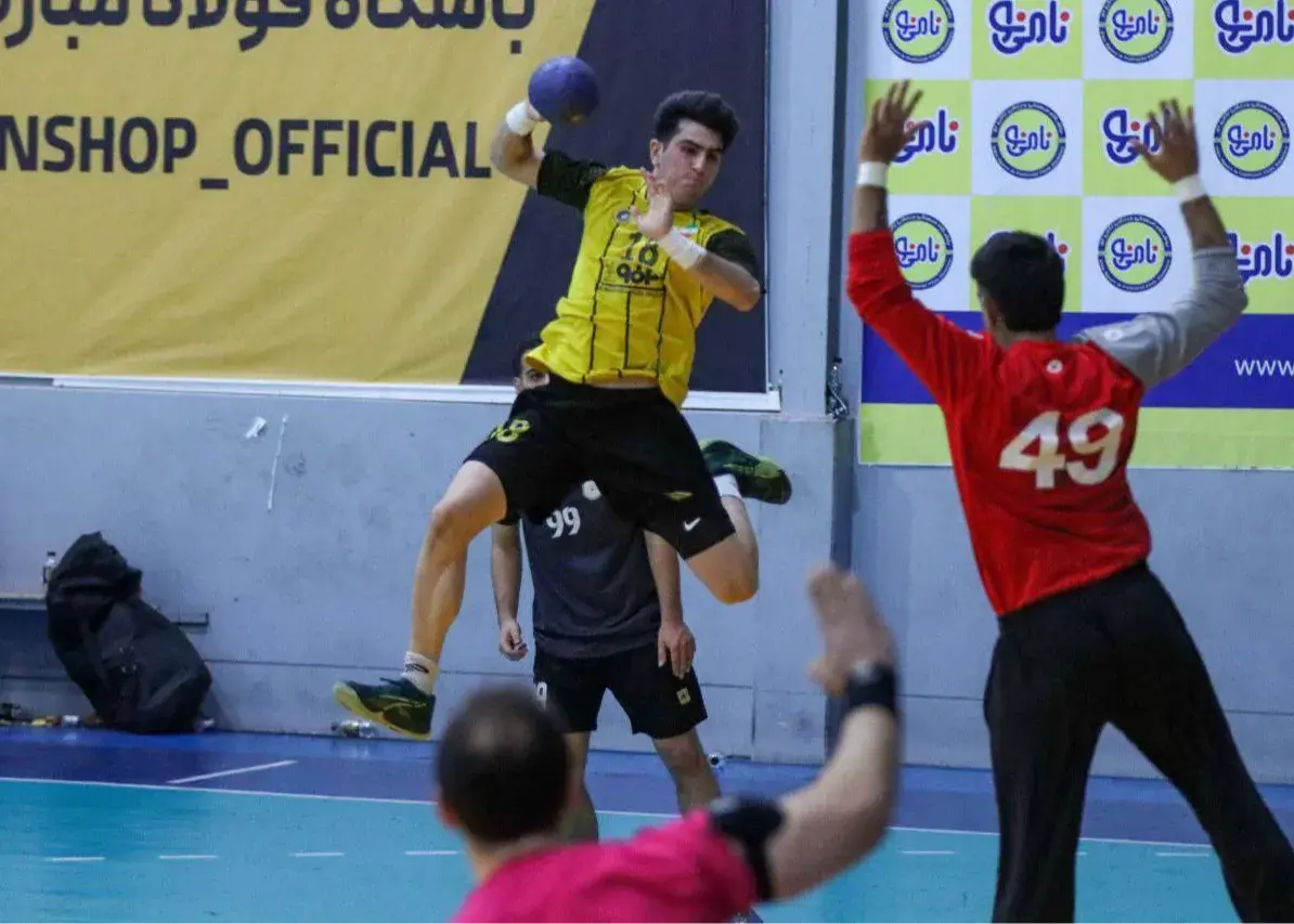پرونده-هفته-سیزدهم-لیگ-هندبال-در-اصفهان-بسته-شد؛/-پایان-یک-هفته-هیجان-انگیز-با-صدرنشینی-استقلال