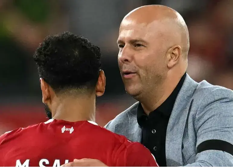 ‏‫خاموشی-عجیب-ستاره‌ای-که-درلیورپول-خواهد-ماند/-روزه-گلزنی-صلاح:-قربانی-ویرتز-و-اکیتیکه