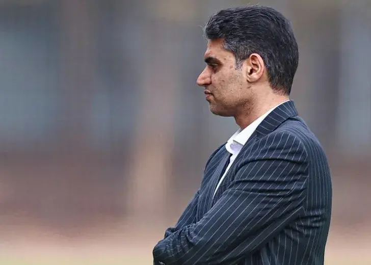 جلسه-کوتاه-حدادی-با-مدیرعامل-گل‌گهر-بعد-از-باخت