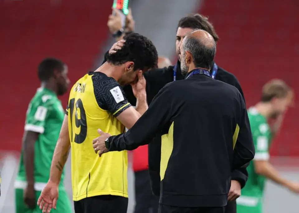 ولخرج-ترین-تیم-ایران-مشکل-مالی-دارد؟/-سپاهان-و-حذف،-پس-از-صرفه‌جویی-بی-موقع!