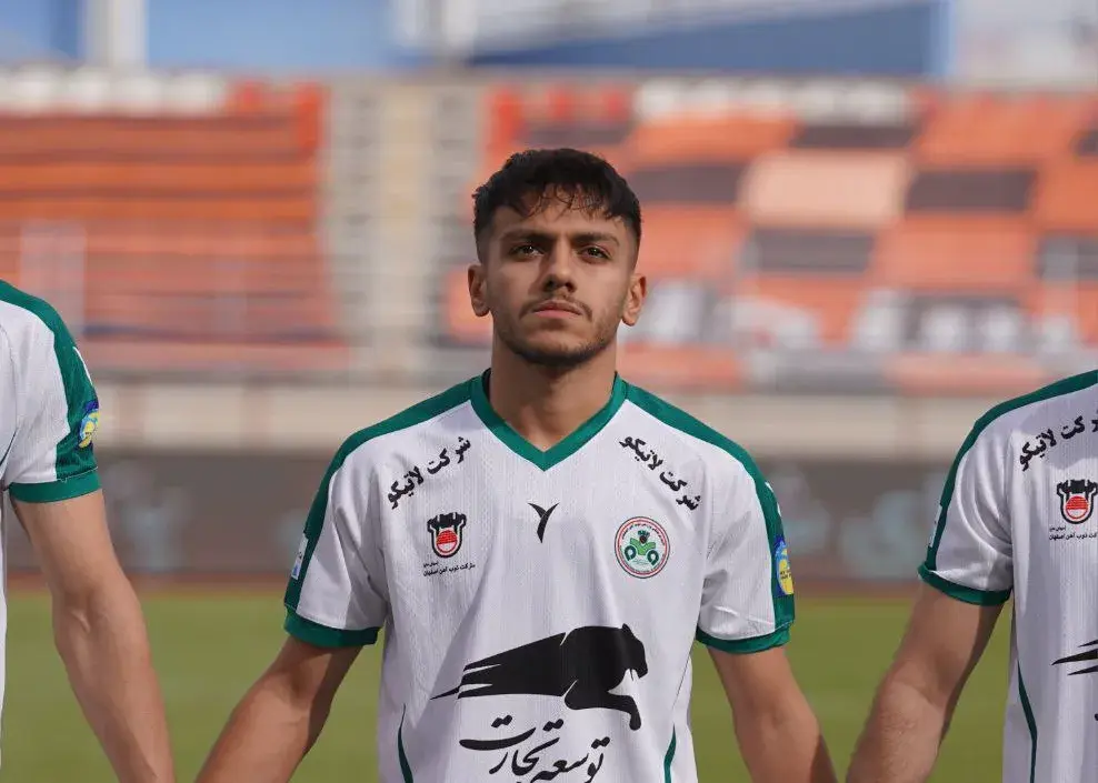 آقای-گل-به-نجات-ذوب-آهن-می‌آید-(عکس)