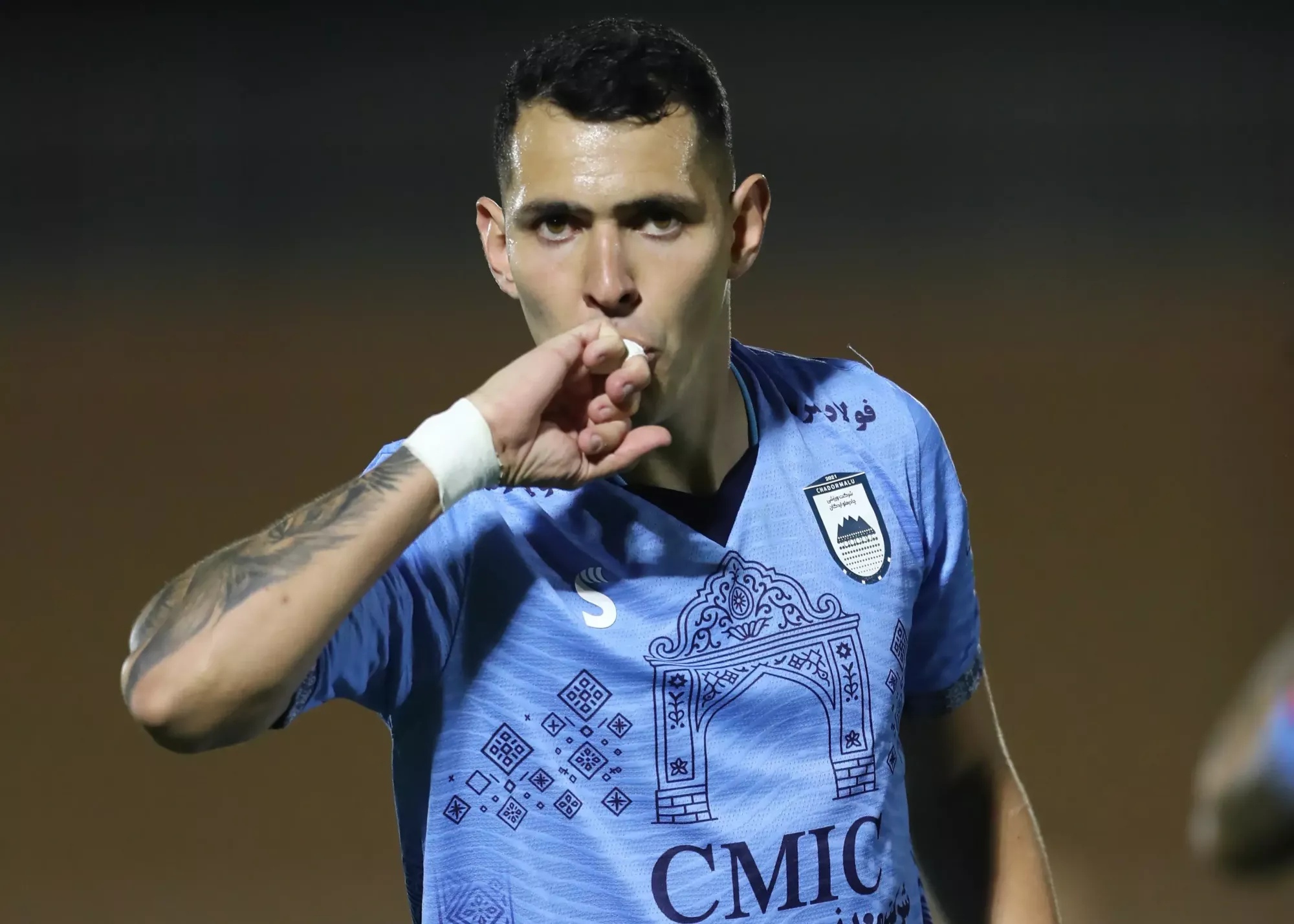 دیه-گو-تورس-بهترین-خرید-زمستانی/-از-چادرملو-در-حد-مرد-سال-آمریکای-جنوبی!