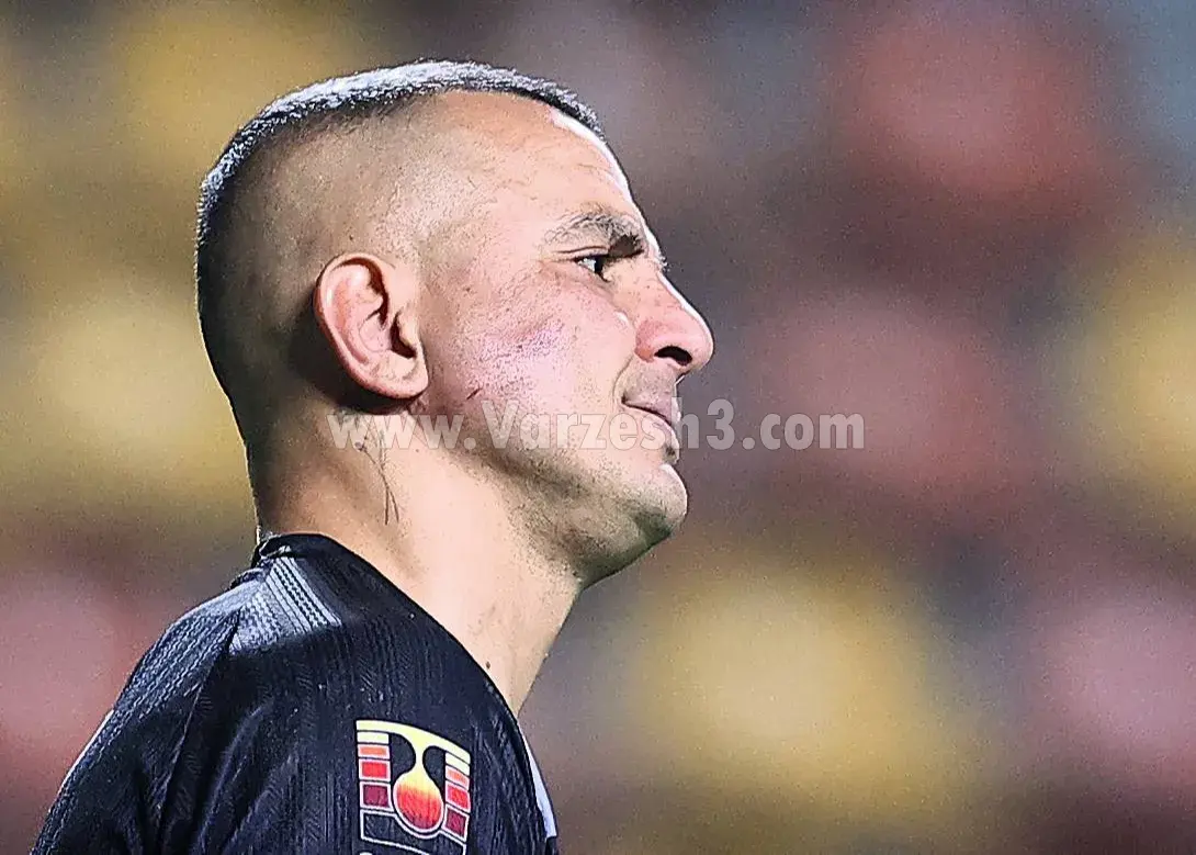 سر-برای-نجات-دروازه-و-سه-امتیاز؛/-اخراج-و-تغییر-چهره-حامد-لک-برای-برد!-(عکس)