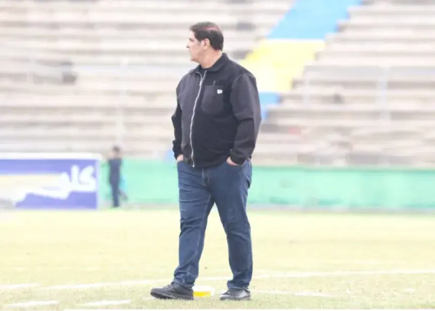 ۱۳-هفته-نباختن-تمام-شد؛/-مهاجری-به-افتخار-آریو-دست-زد!-(عکس)