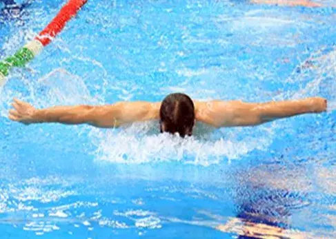 استارت-شیرجه‌روها-در-تهران،-یک-ملی‌پوش-در-کانادا