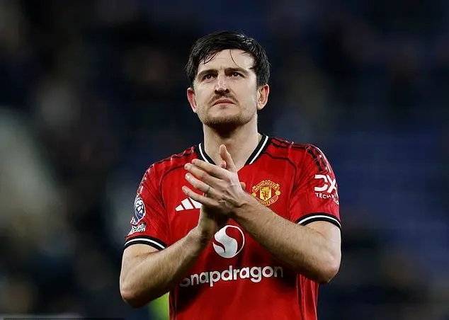 استیو-بروس:/-مگوایر-قربانی-انتقادات-شده-است