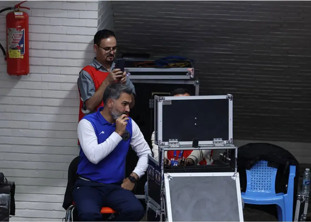 از-جنگ-با-بازیکنان-تا-فریاد-سر-خبرنگار؛/-روز-سیاه-داوری-در-والیبال-ایران:-فقط-زشتی-دیدیم!