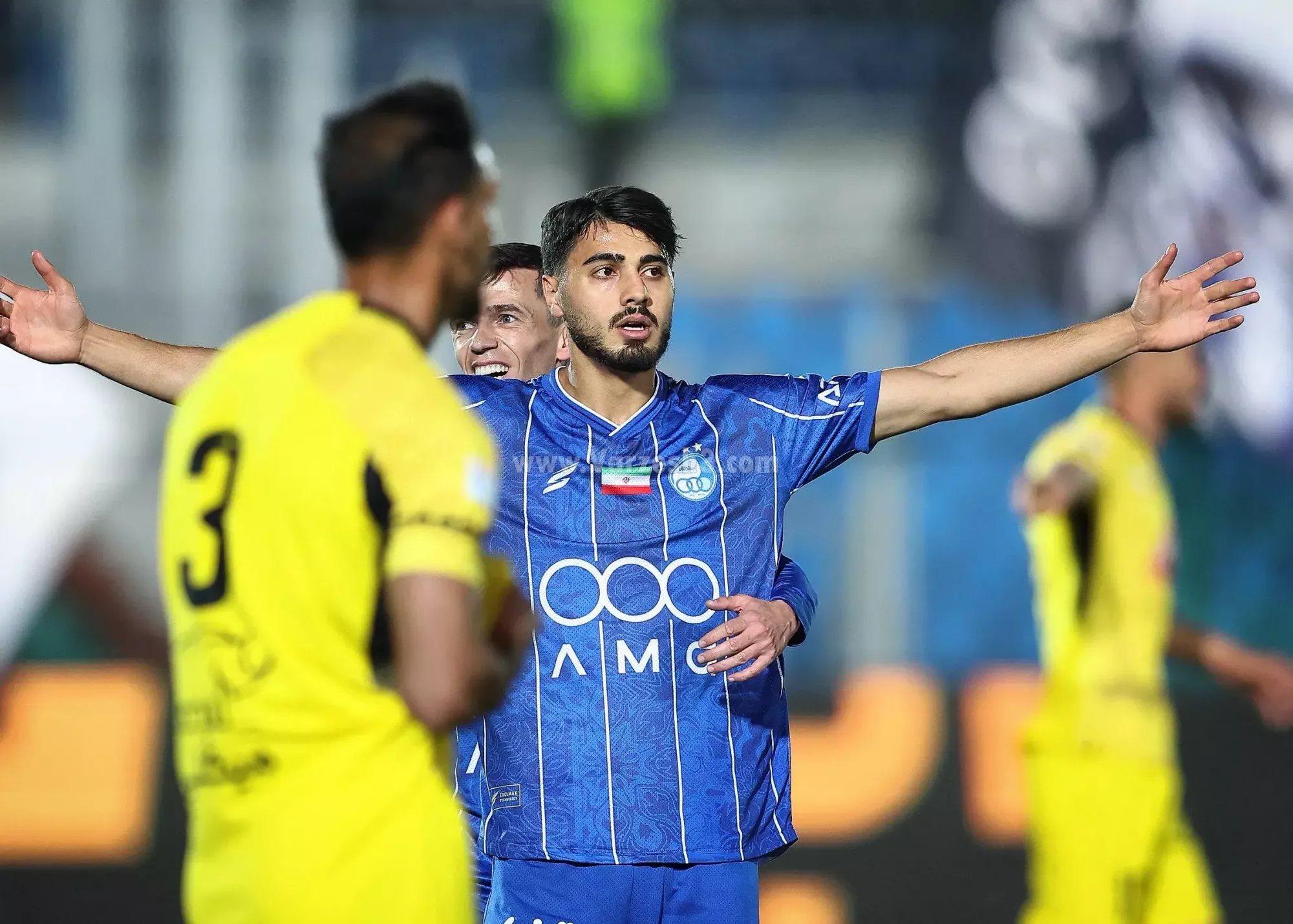 سحرخیزان-راه-دروازه-تیم-پیروز-را-از-بر-است